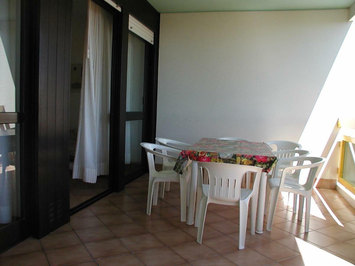 Complesso Solarium Lägenhet Bibione Exteriör bild